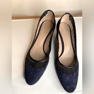Chloe Suede Mesh Scalloped Ballerina
Pumps EU 37.5 /US 7.5 Navy
